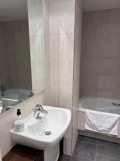 Apartmán Relajate Despues De Patear Madrid Exteriér fotografie
